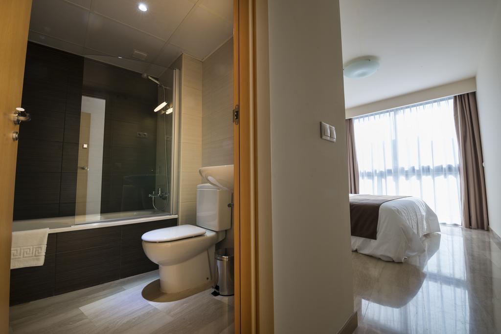 Apartaments Peronel.La Lleida Kültér fotó