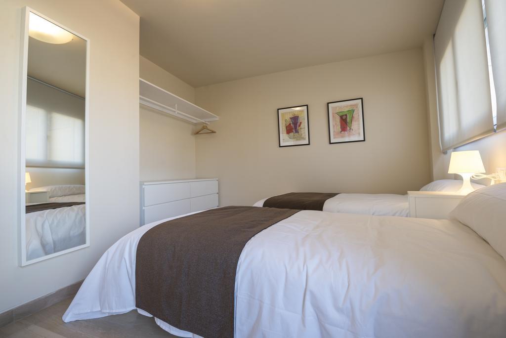 Apartaments Peronel.La Lleida Kültér fotó